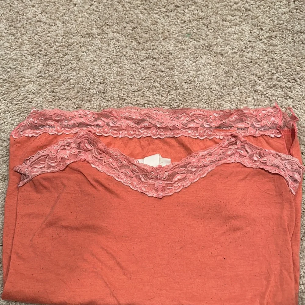 Tank top - Picture 3 of 3